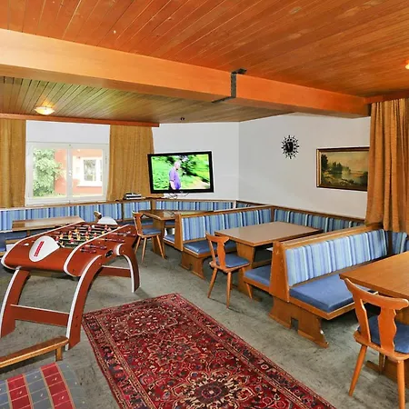 Holiday home Chalet In Fuegen Near Spieljochbahn, Cleaning Included *